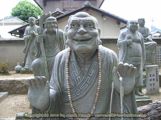 Was hat Reiki mit Buddhistischer Geistheilung zu tun?